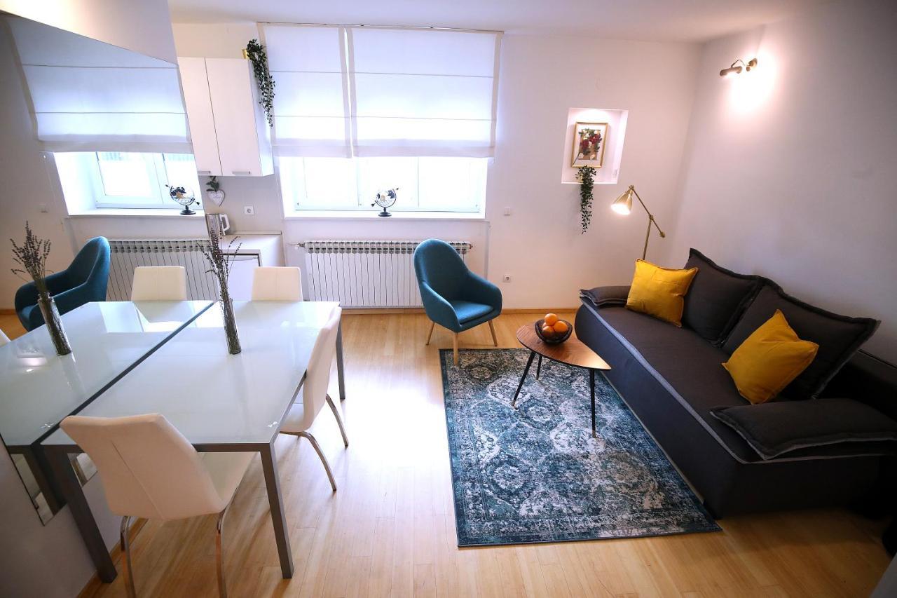 Ferienwohnung La Vie Est Belle Zagreb Exterior foto